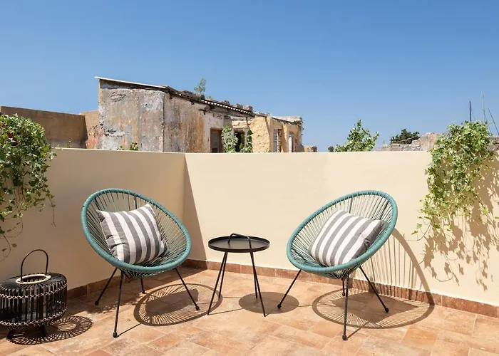 San Antonio Luxury Apartments, Medieval Town * Rhodes City