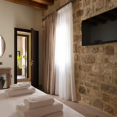 San Antonio Luxury Apartments, Medieval Town アパート